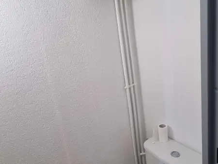 Villa rénovée climatisée avec piscine et parking proche mer - Photo 12