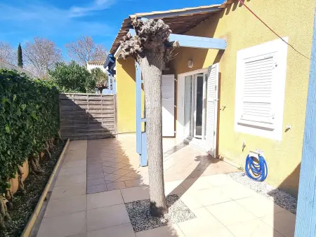 Villa rénovée climatisée avec piscine et parking proche mer - Photo 17