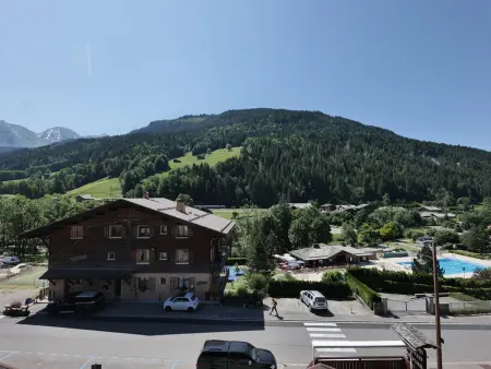 Appartement 2 pièces + coin montagne, balcon sud, au centre du village - Photo 25
