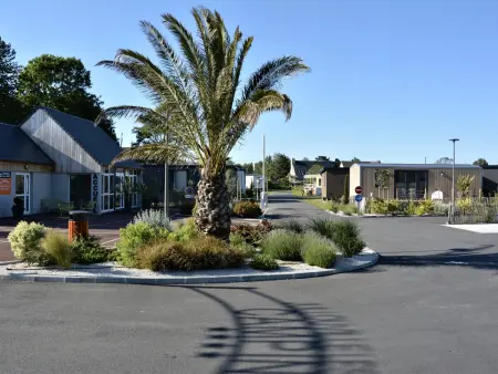 Mobil-home 6 pers, 3 chambres, piscine chauffée, plage à 200m, terrasse couverte - Photo 15