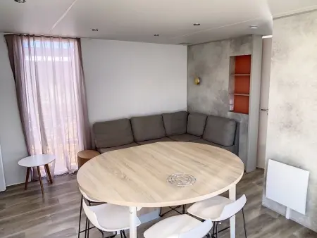 Mobil-home 3 chambres avec piscine chauffée, proche plage et commerces - Photo 5