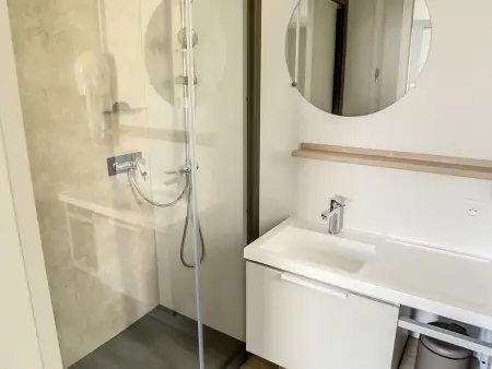 Mobil-home 3 chambres avec piscine chauffée, proche plage et commerces - Photo 11
