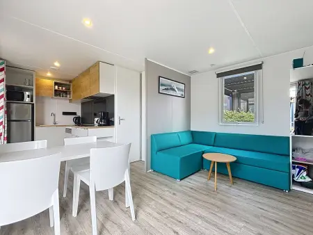 Mobil-home Grand Confort 4 pers, 2 chambres, 1 sdb, clim, terrasse & parking, à 200m de la plage - Photo 4