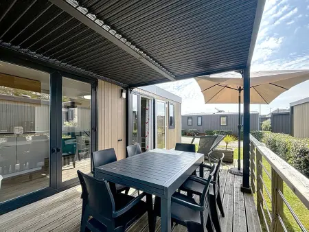 Mobil-home Grand Confort 4 pers, 2 chambres, 1 sdb, clim, terrasse & parking, à 200m de la plage - Photo 10