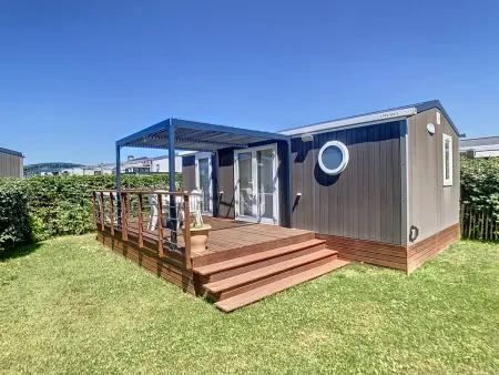 Mobil-home Grand Confort à 200m de la plage avec piscine chauffée, 4 pers, terrasse, parking - Photo 1