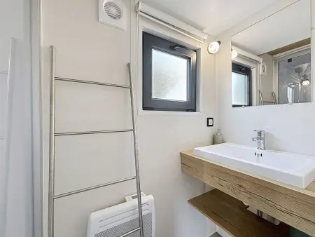 Tiny House 1 chambre, piscine chauffée, à 200 m de la plage, Jullouville - Photo 5