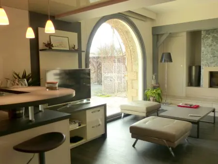 Villa avec piscine chauffée et jardin près de Moulins - Photo 6