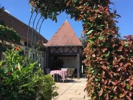 Villa avec piscine chauffée et jardin près de Moulins - Photo 18