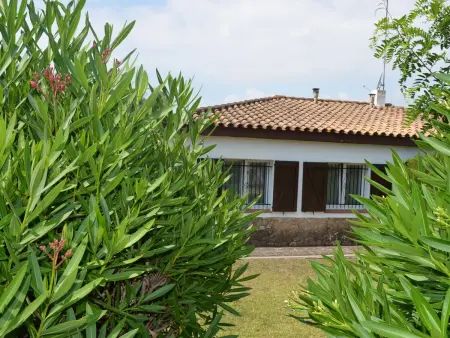 Maison à Begur avec piscine commune, jardin, terrasse, 2 chambres pour 5 personnes - Photo 2