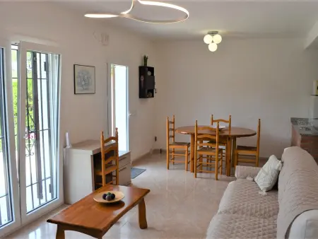 Maison à Begur avec piscine commune, jardin, terrasse, 2 chambres pour 5 personnes - Photo 6