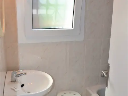 Maison à Begur avec piscine commune, jardin, terrasse, 2 chambres pour 5 personnes - Photo 17