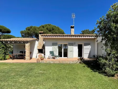 Maison de vacances à Begur avec patio et climatisation - Photo 2