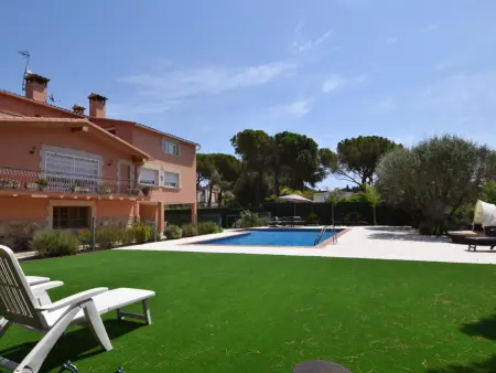 Villa Gaudí à Santa Cristina d'Aro - Luxe, Piscine Privée & Proche Mer - Photo 2