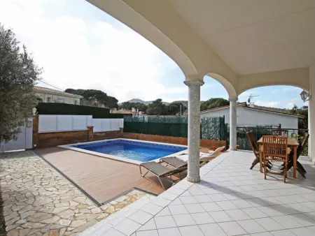 Villa de Luxe avec Piscine Privée à Santa Cristina d'Aro, Costa Brava - Photo 2