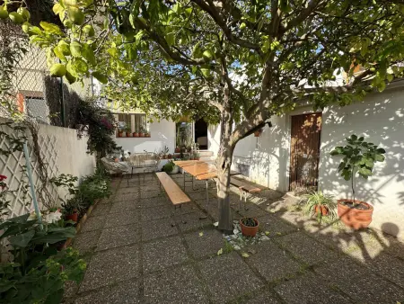 Charmante Villa avec Patio à 1km de la Plage à Sant Feliu de Guíxols - Photo 23