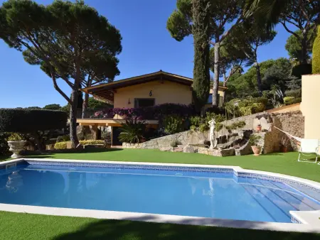 Villa avec piscine privée, BBQ, Wifi & Parking, près des plages de la Costa Brava - Photo 11