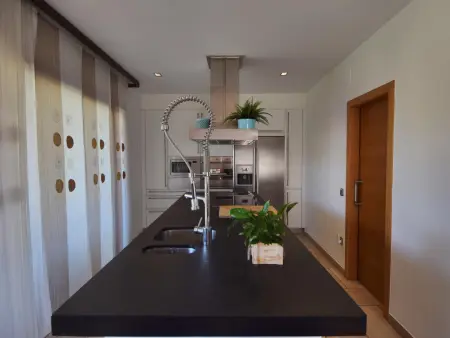 Villa Magica avec piscine privée près des plages de la Costa Brava, à Santa Cristina d'Aro - Photo 5