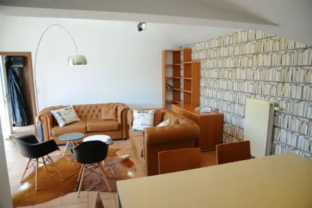 BIBLIOTHÈQUE, Bungalow à Noiseux avec Bain à Bois - Photo 2