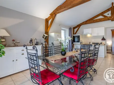 Gîte cosy avec spa privatif, terrasse et parking, au cœur des vignobles du Layon, idéal pour couples. - Photo 1