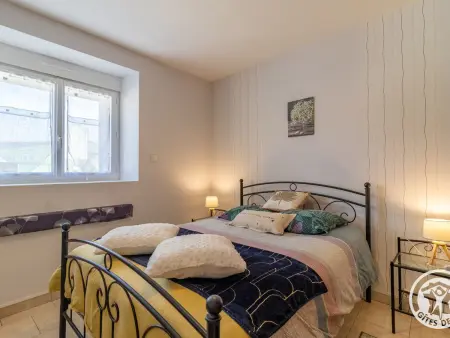 Gîte cosy avec spa privatif, terrasse et parking, au cœur des vignobles du Layon, idéal pour couples. - Photo 3