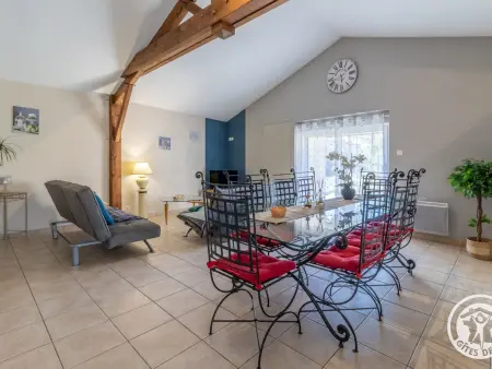 Gîte cosy avec spa privatif, terrasse et parking, au cœur des vignobles du Layon, idéal pour couples. - Photo 4