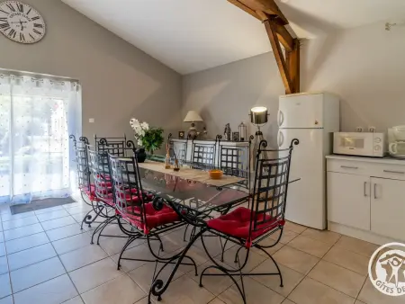 Gîte cosy avec spa privatif, terrasse et parking, au cœur des vignobles du Layon, idéal pour couples. - Photo 9