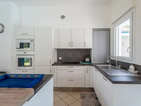 Villa T3 avec Piscine Chauffée, Golf et Plage à Proximité - Linge et Ménage Inclus - Photo 9