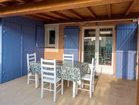 Maison familiale à Loupian avec piscine commune et climatisation - Photo 1