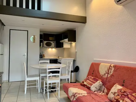 Maison familiale à Loupian avec piscine commune et climatisation - Photo 2