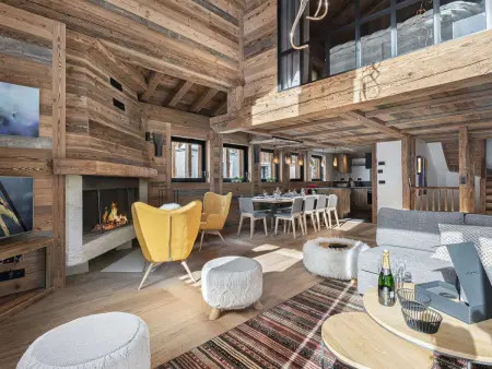 Chalet d'Exception avec Piscine, Hammam et Ascenseur à Val d'Isère, Proche des Pistes - Photo 2