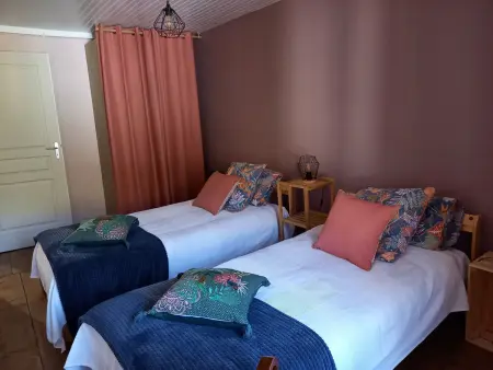 Gîte cosy avec jeux et terrasse à Auzon, Gite 4 personnes à Auzon - Photo 8