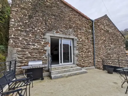 Gîte cosy avec jeux et terrasse à Auzon, Gite 4 personnes à Auzon - Photo 9