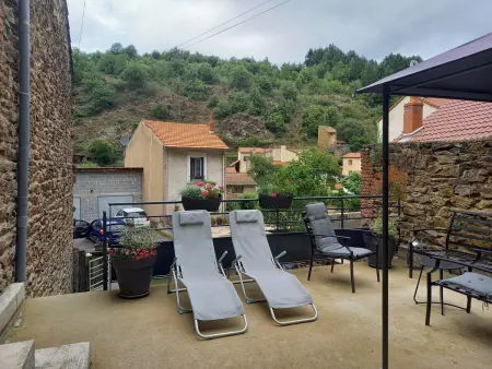 Gîte cosy avec jeux et terrasse à Auzon, Gite 4 personnes à Auzon - Photo 11