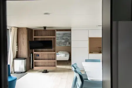 Camping Petite Suisse 4, Chalet confortable avec vue panoramique - Photo 12