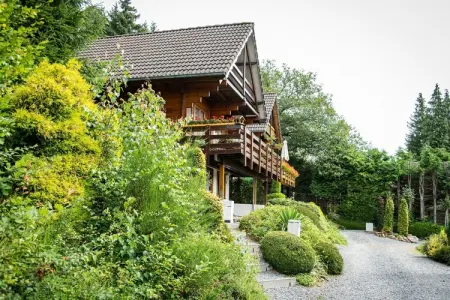 Camping Petite Suisse 5, Évasion au Chalet Dochamps - Photo 9