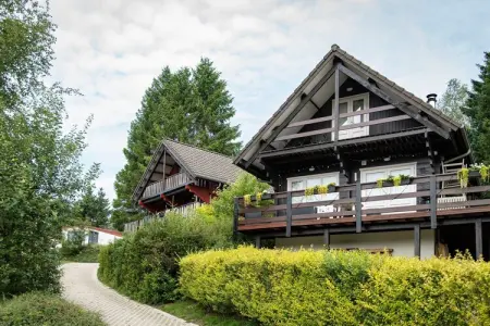 Camping Petite Suisse 6, Chalet de charme en bord de forêt - Photo 8