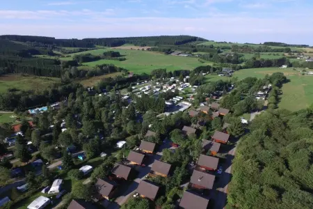 Camping Petite Suisse 6, Chalet de charme en bord de forêt - Photo 13