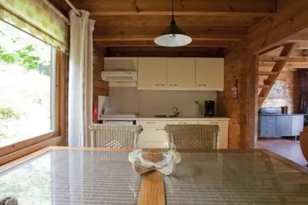 Camping Petite Suisse 6, Chalet de charme en bord de forêt - Photo 16