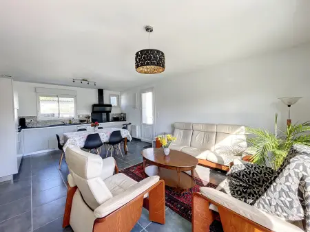 Maison rénovée proche mer 7 pers., jardin, wifi et ping-pong, 3 chambres, 2 salles d'eau - Photo 2