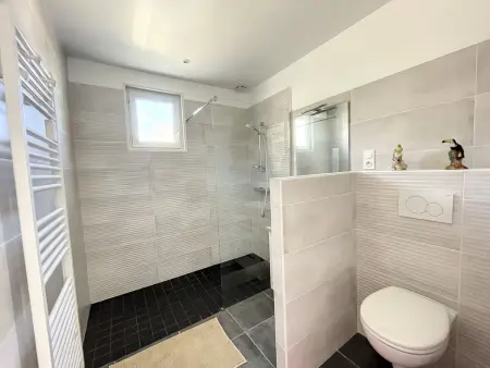 Maison rénovée proche mer 7 pers., jardin, wifi et ping-pong, 3 chambres, 2 salles d'eau - Photo 7