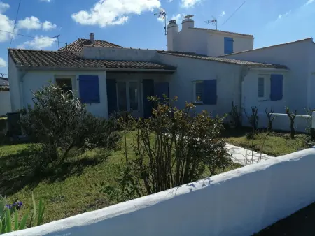 Maison 3 pièces avec véranda et jardin, à 300m de la plage - La Guérinière - Photo 1
