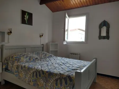 Maison 3 pièces avec véranda et jardin, à 300m de la plage - La Guérinière - Photo 13