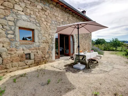 Gîte rustique 6 pers avec cheminée et grand jardin, animaux acceptés - Photo 1