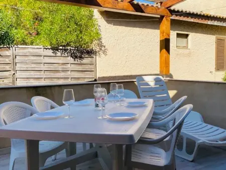 Charmante Maison à 50m de la Plage avec Terrasse - 5 Couchages à Lumio - Photo 13