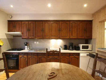 Charmante maison à Portbail avec jardin privé, animaux acceptés, parking - Photo 2