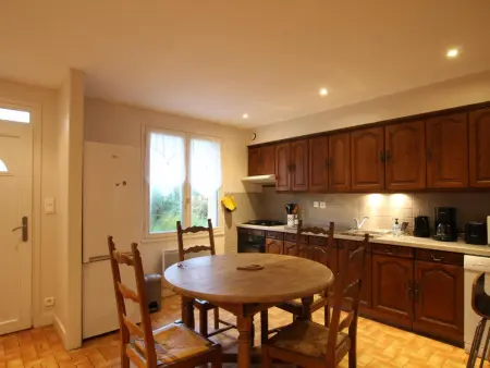 Charmante maison à Portbail avec jardin privé, animaux acceptés, parking - Photo 8
