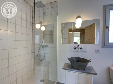 Gîte cocon avec spa et sauna à Saint-Germain-Lespinasse - Photo 28