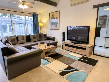 Logis de La Castagne, Maison 6 personnes à L'isle sur la Sorgue - Photo 2