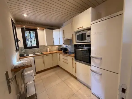 Villa à Collioure: Piscine, Clim, Wifi, Proche Plage et Centre, Terrasse, 3 Chbres, Calme - Photo 2