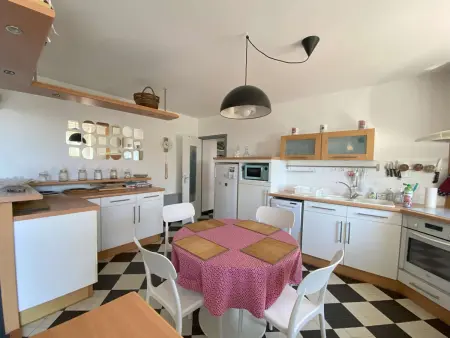 Maison 6 pers, jardin, terrasse, parking, plage proche - Photo 6